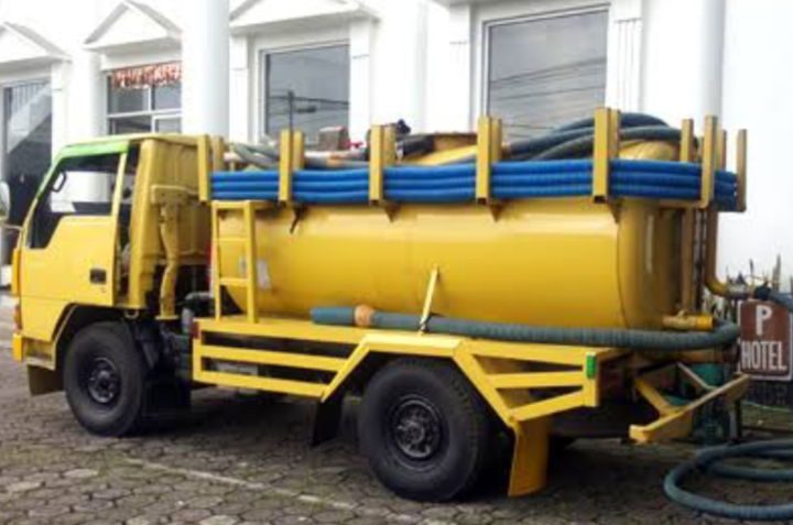 Sedot WC Mampet / Penuh Karanganyar – Solusi Cepat, Bersih, dan Bergaransi! Karanganyar